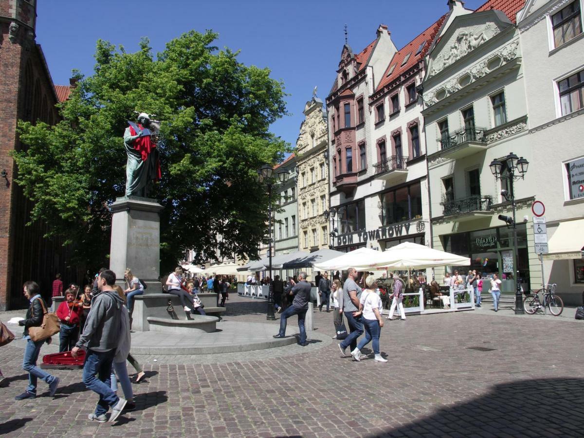 Apartament Rynek Staromiejski Apartment Torun Bagian luar foto
